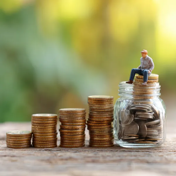 Retirement commissioner rejects raising superannuation age